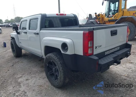 2009 Hummer H3T z USA, uszkodzony, nr VIN 5GNEN13E498143536